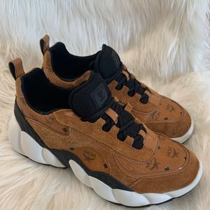 MCM Hummel Men’s Low Top Sneaker in Visetos- Cognac